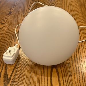 Round Lamp